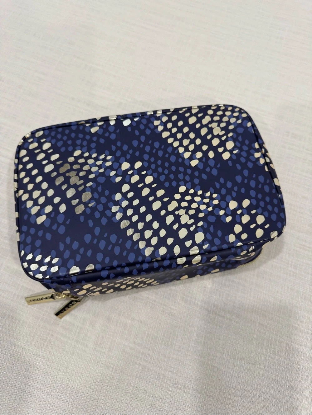 Monat - Travel hair dryer and straightener